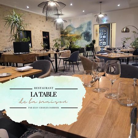 Logis Hotel - Restaurant Maison Claude Darroze Лангон Экстерьер фото