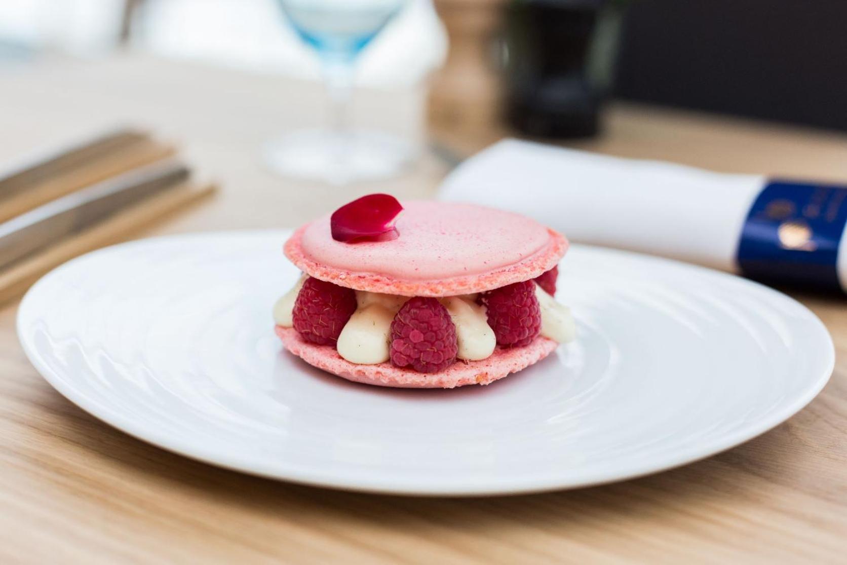 Logis Hotel - Restaurant Maison Claude Darroze Лангон Экстерьер фото