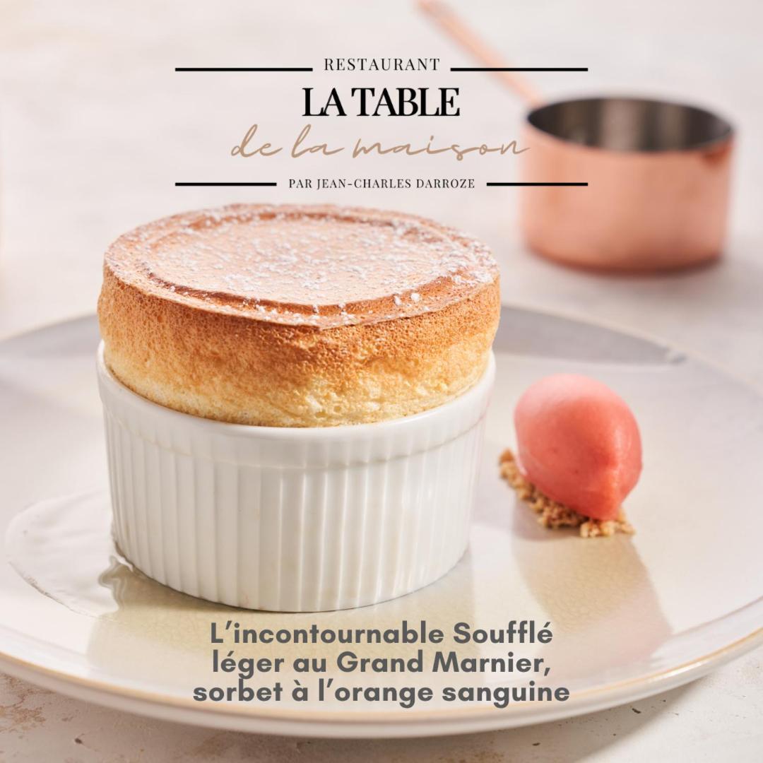 Logis Hotel - Restaurant Maison Claude Darroze Лангон Экстерьер фото